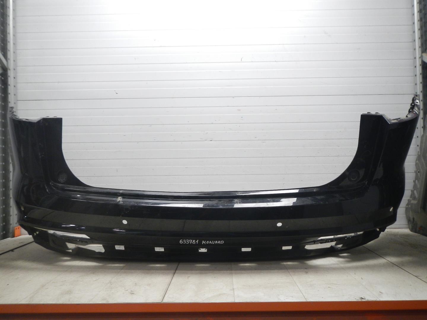 Бампер задний