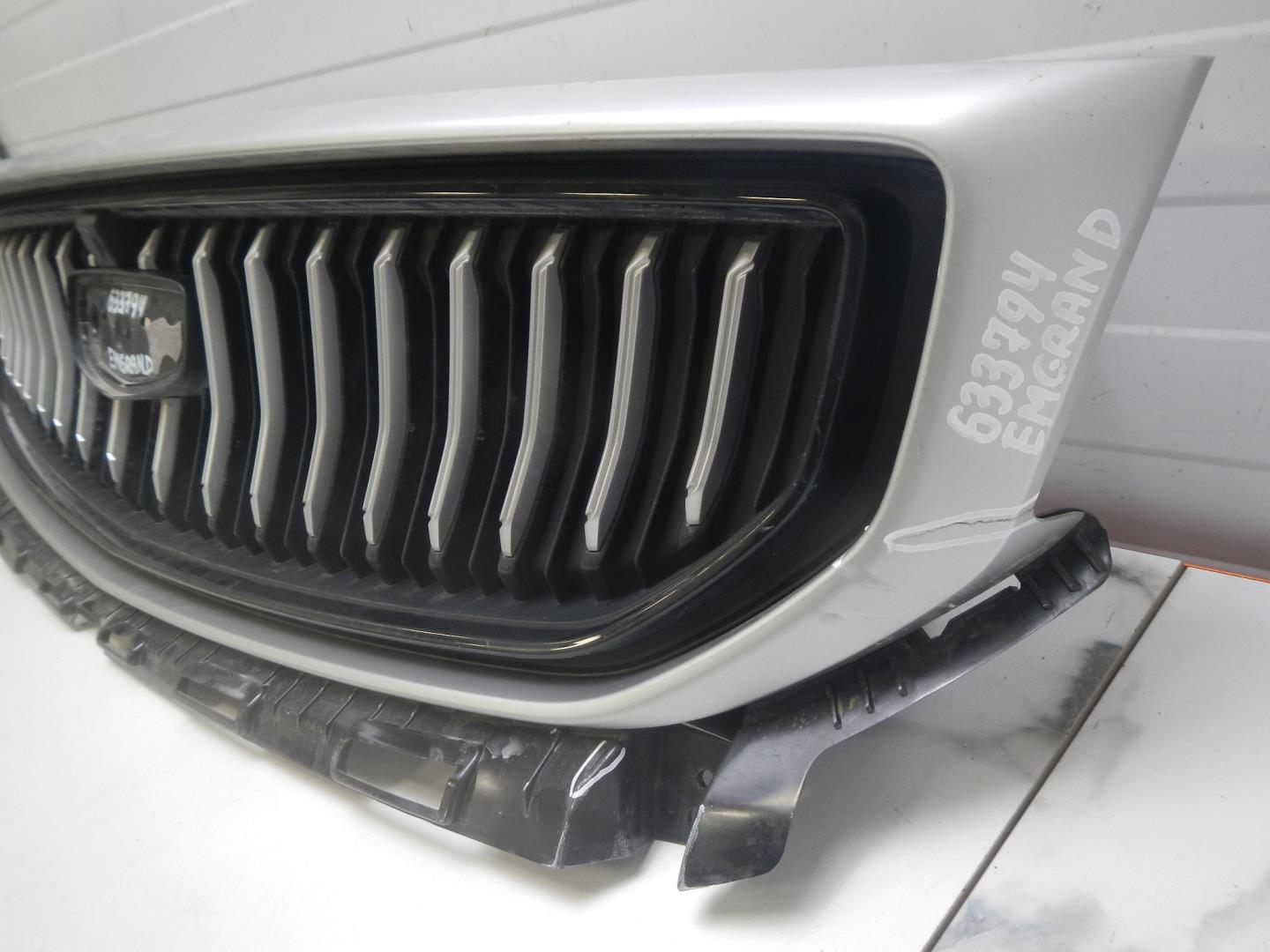 Решетка радиатора