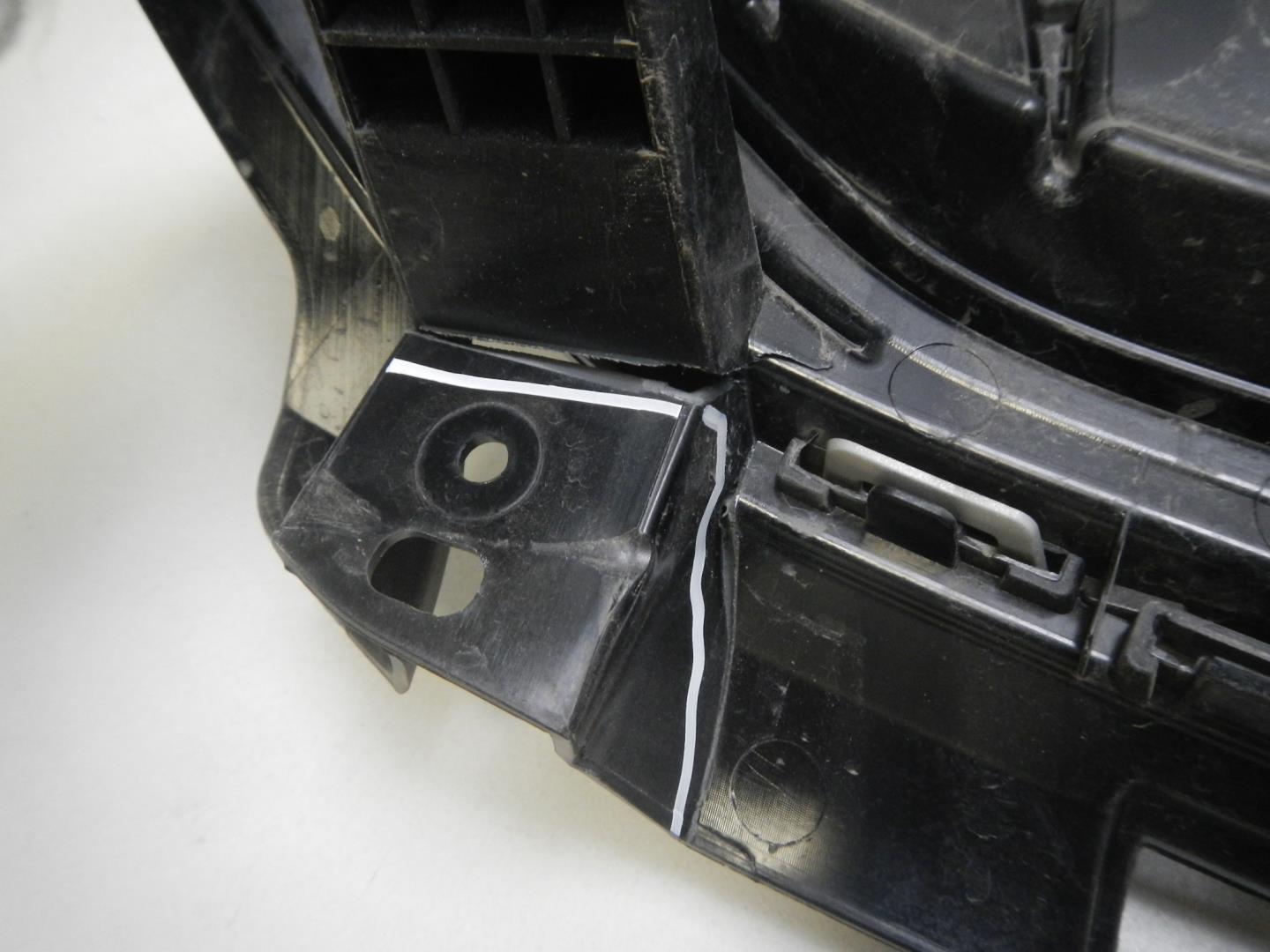 Решетка радиатора