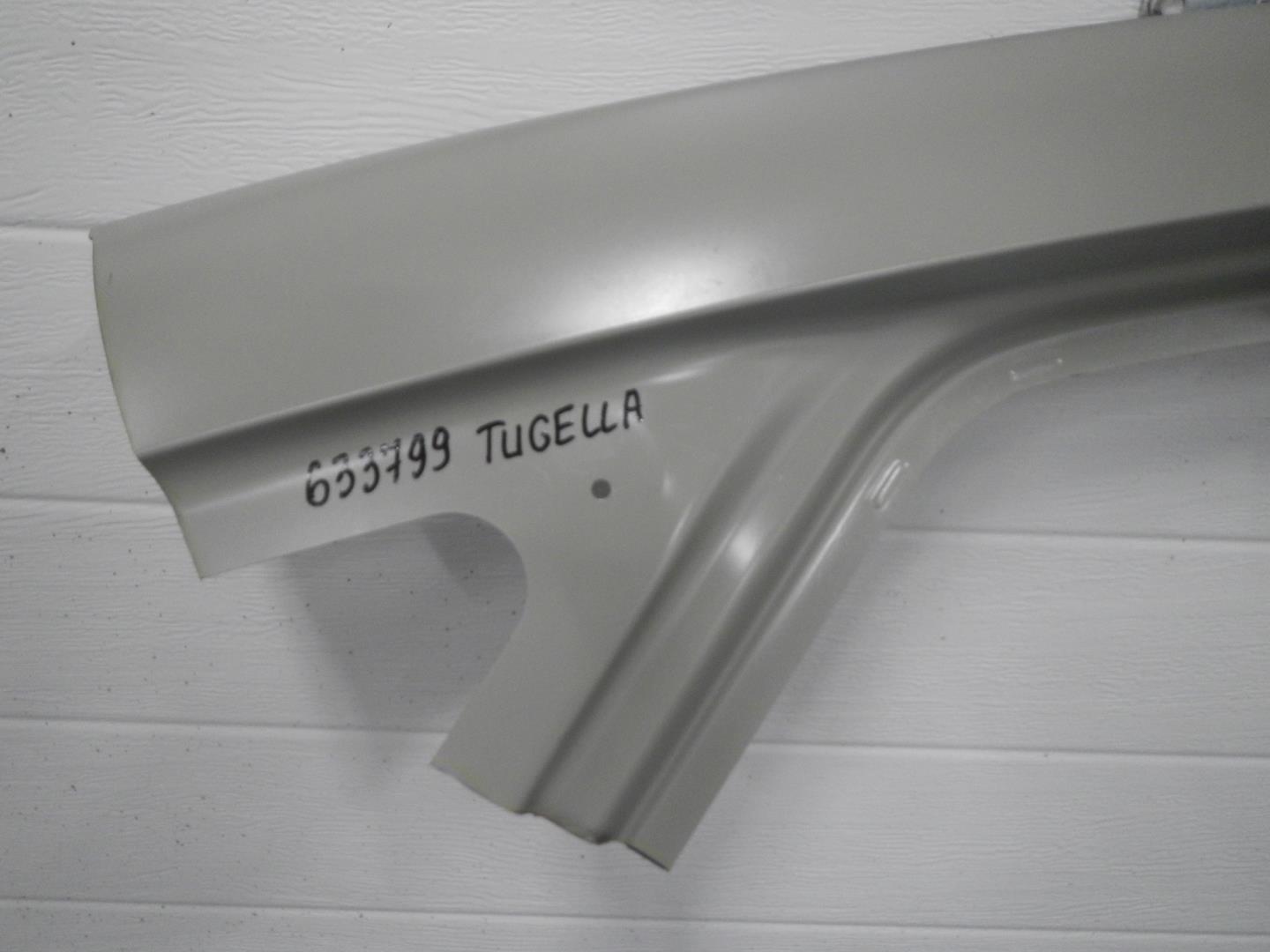 Кузовной элемент