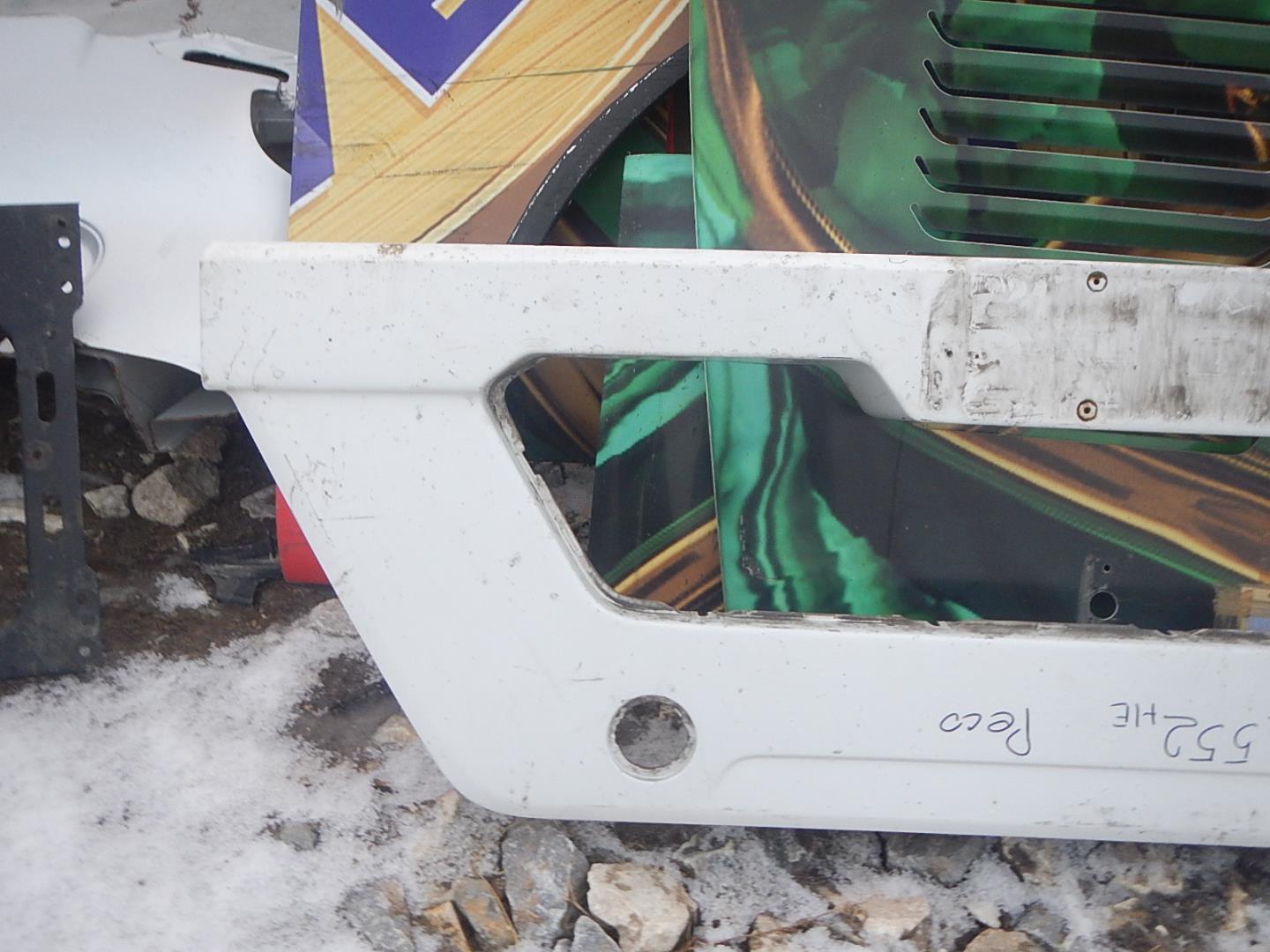 Бампер передний