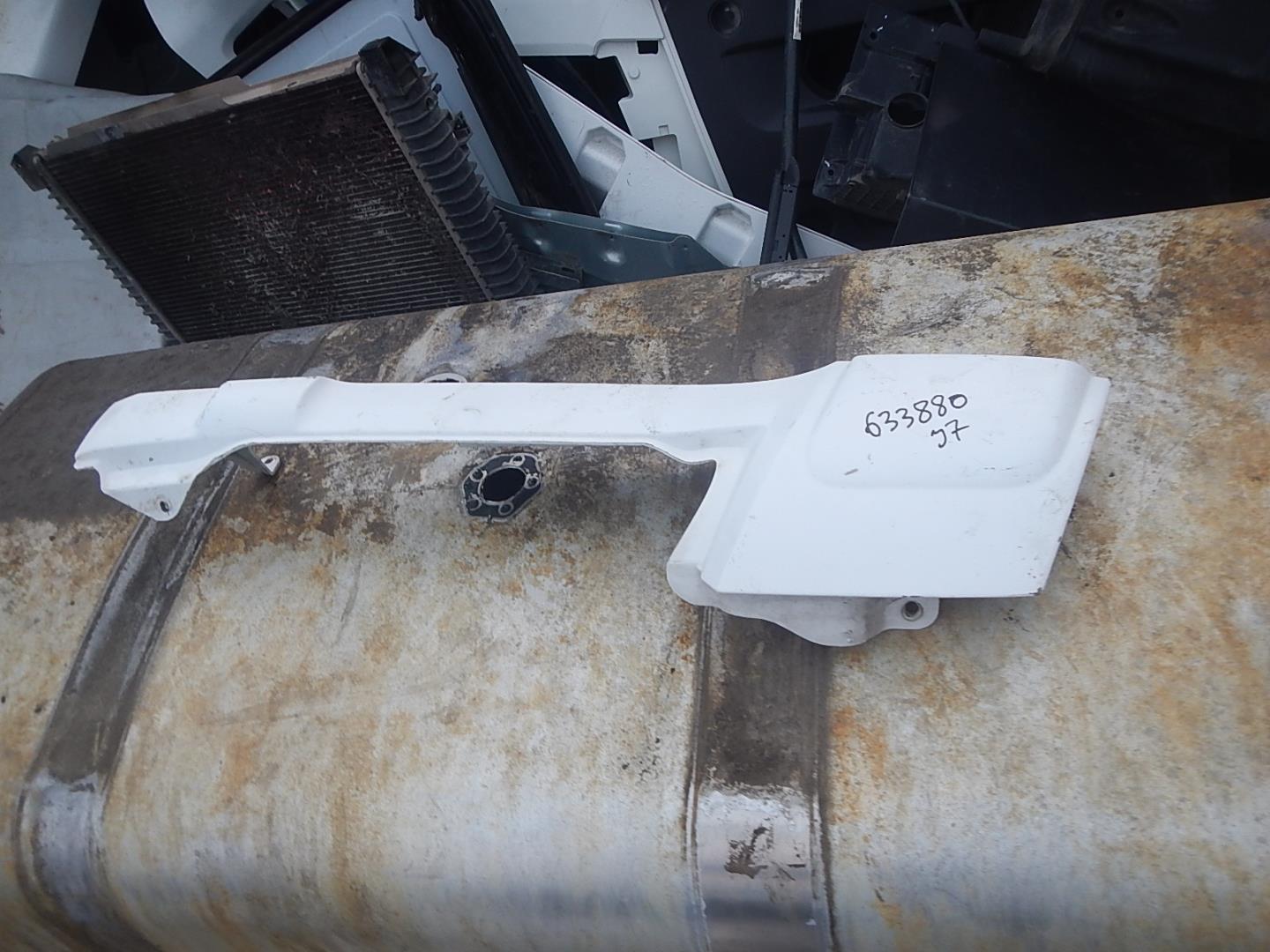 Накладка (кузов наружные)