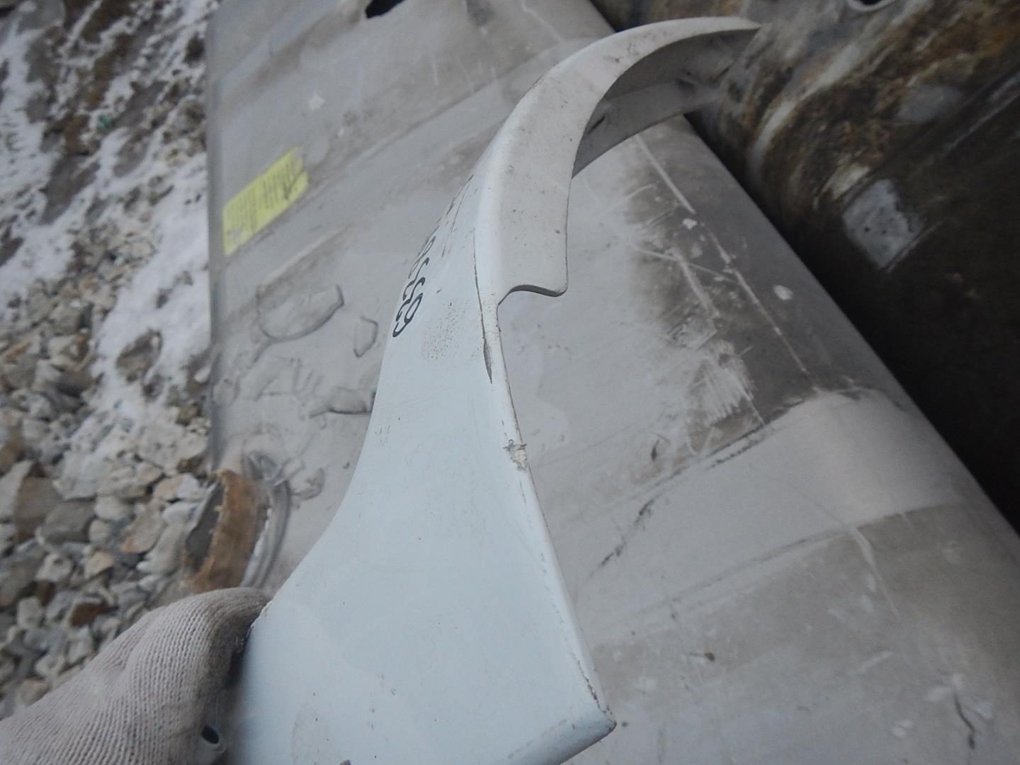 Накладка переднего бампера правая