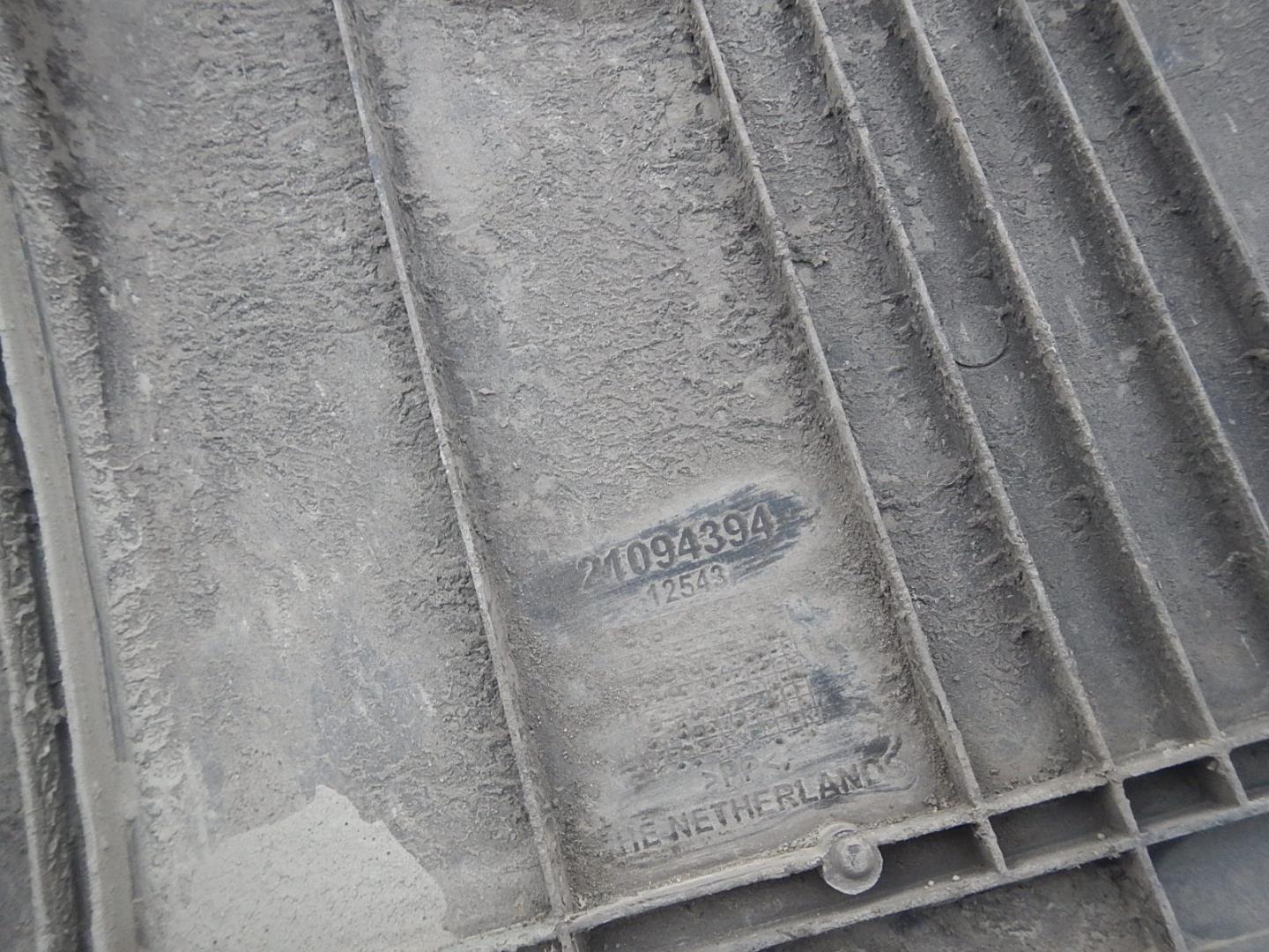 Крыло заднее левое