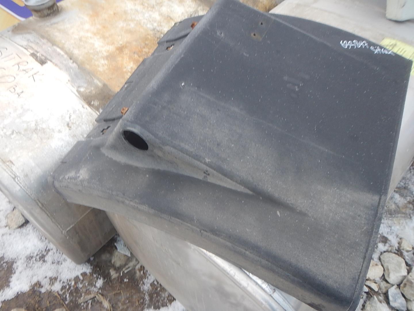 Крыло заднее левое