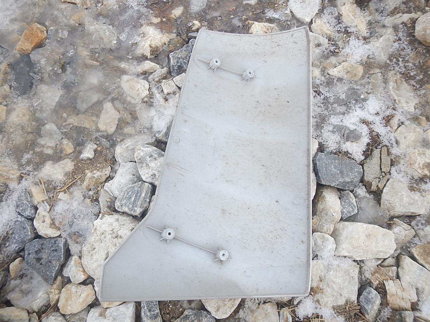 Накладка (кузов наружные)