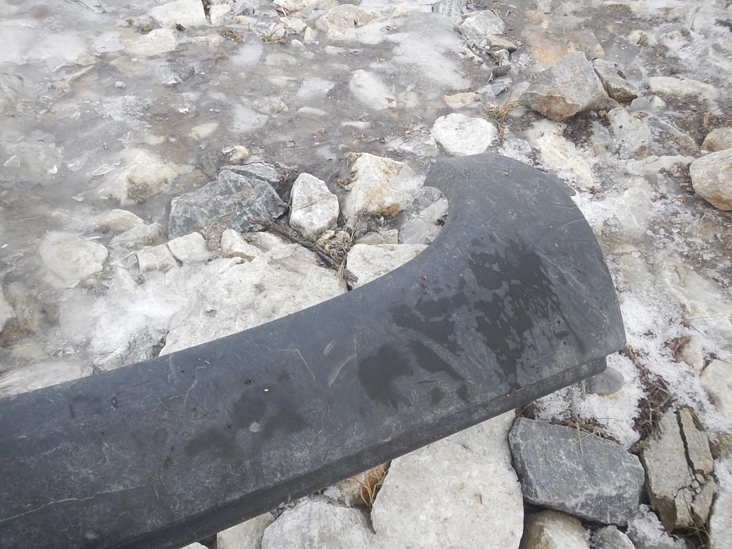 Молдинг лобового стекла