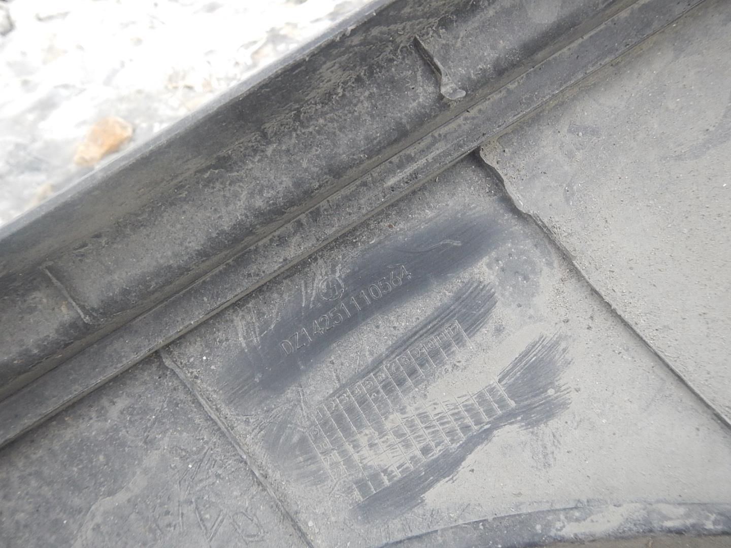 Молдинг лобового стекла