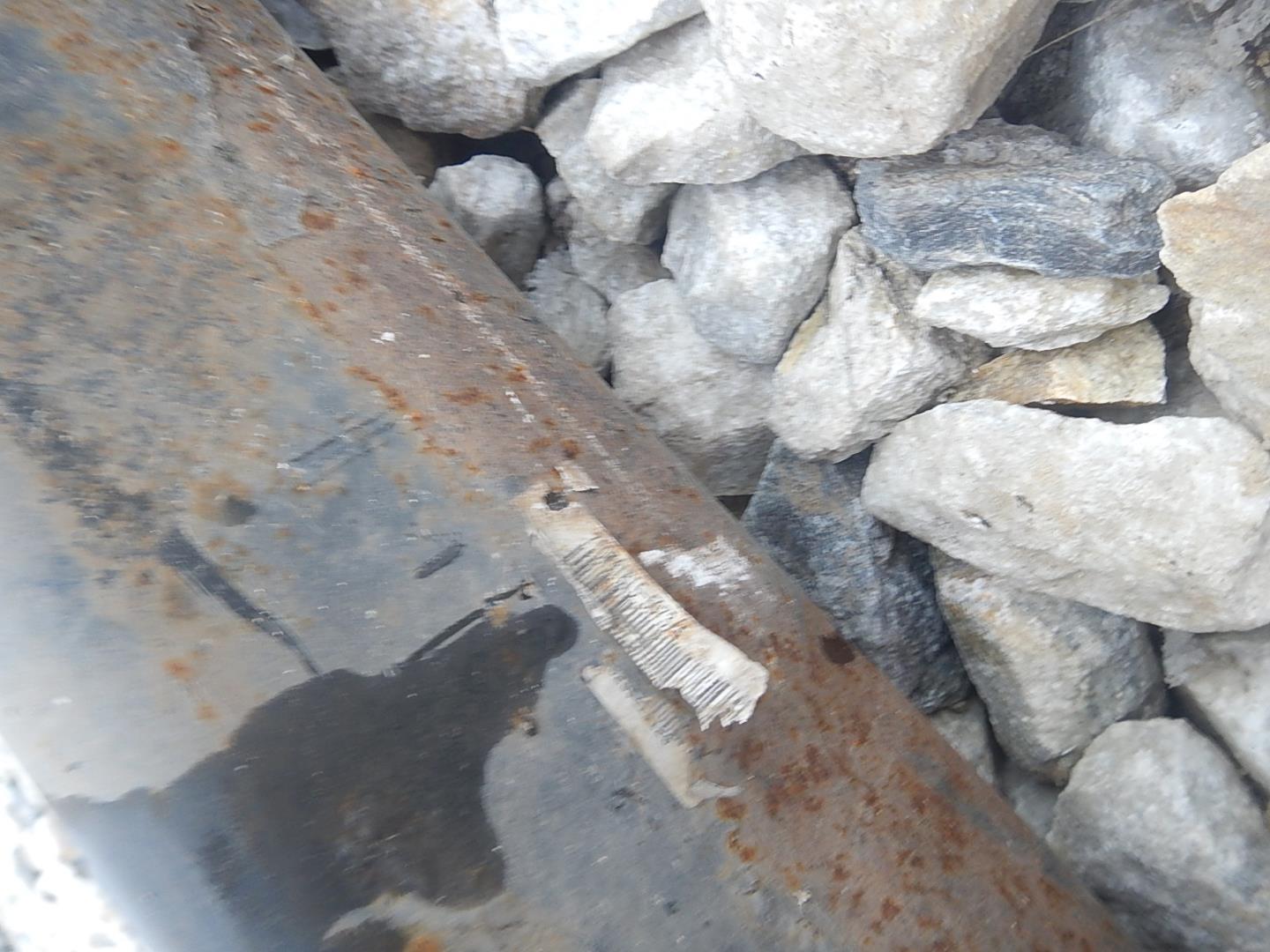 Усилитель переднего бампера