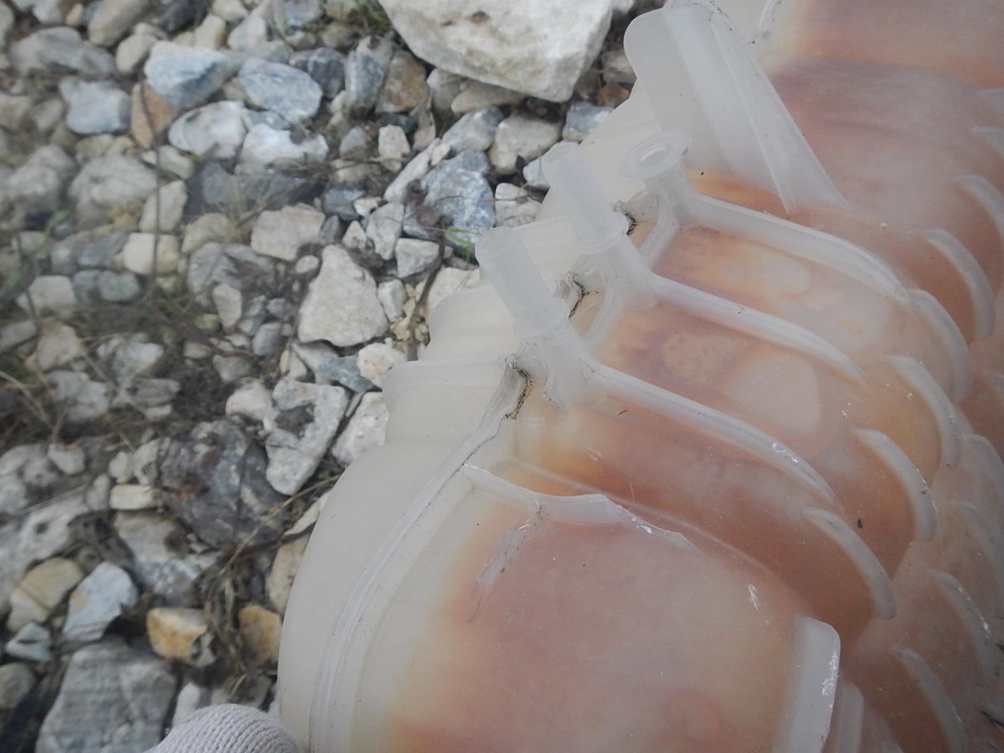 Бачок расширительный