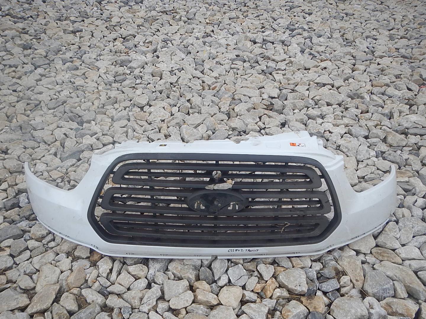 Бампер передний