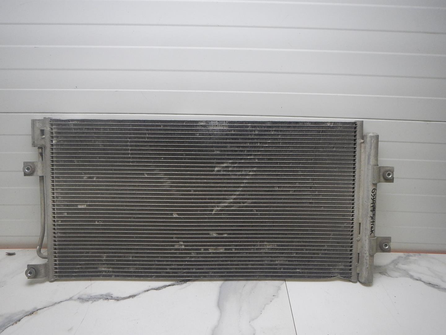 Радиатор кондиционера / конденсер