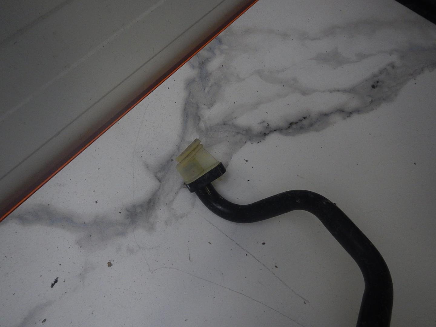 Трубка системы охлаждения