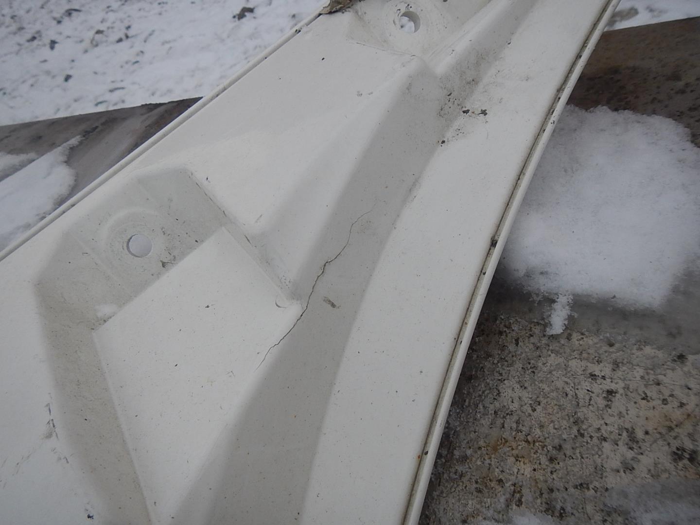 Накладка двери передней правой