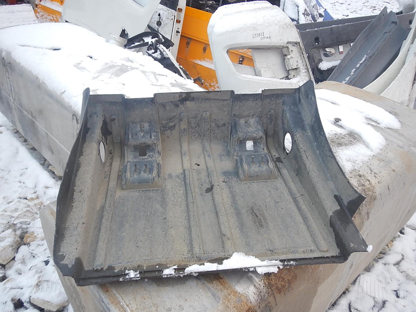 Крыло заднее левое