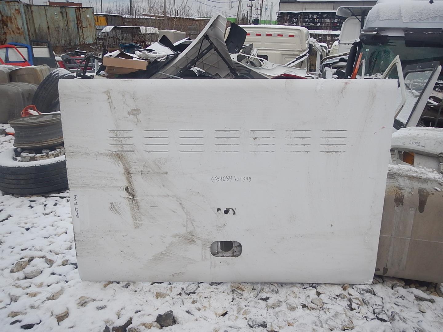 Накладка (кузов наружные)