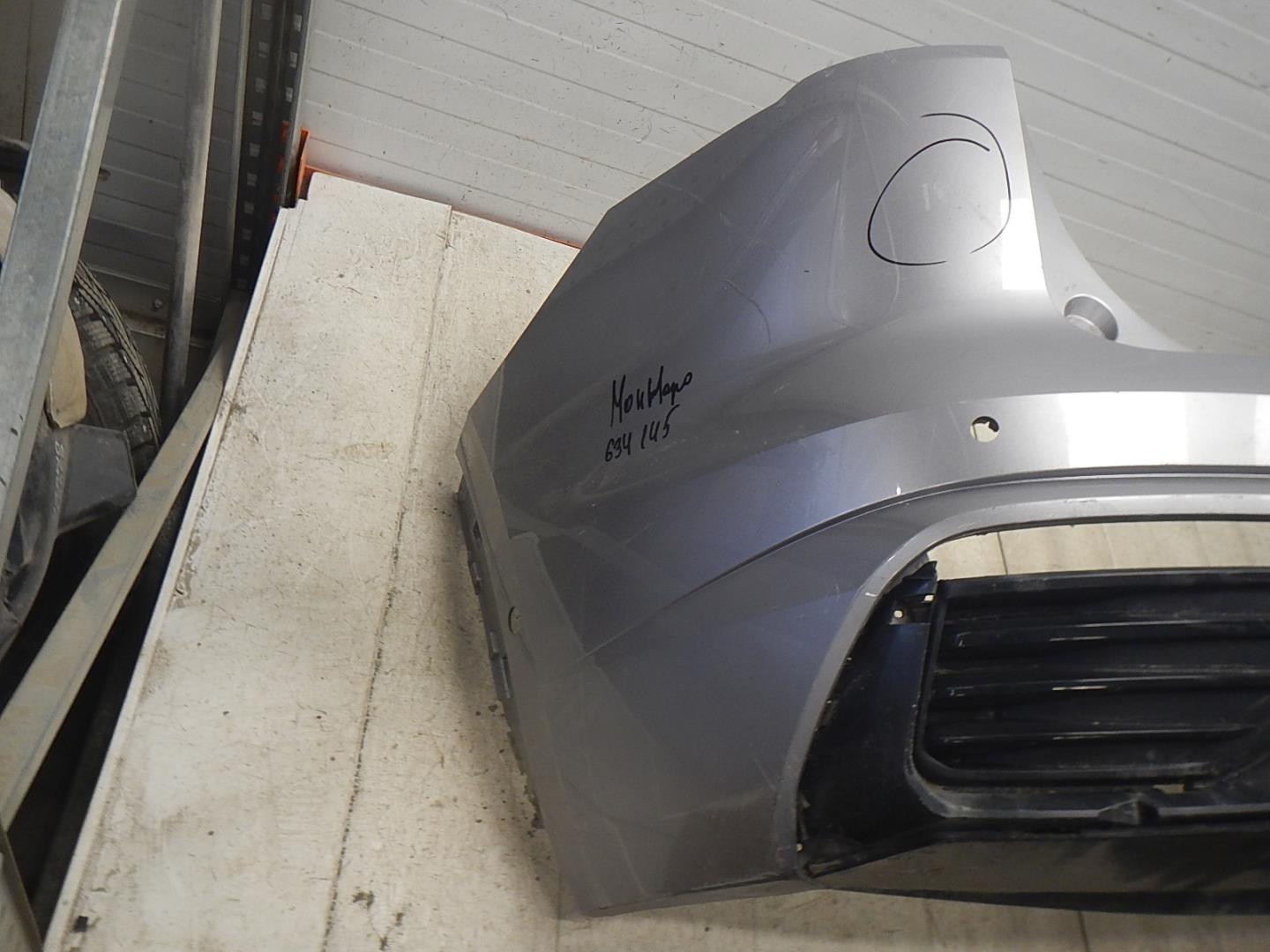 Бампер задний