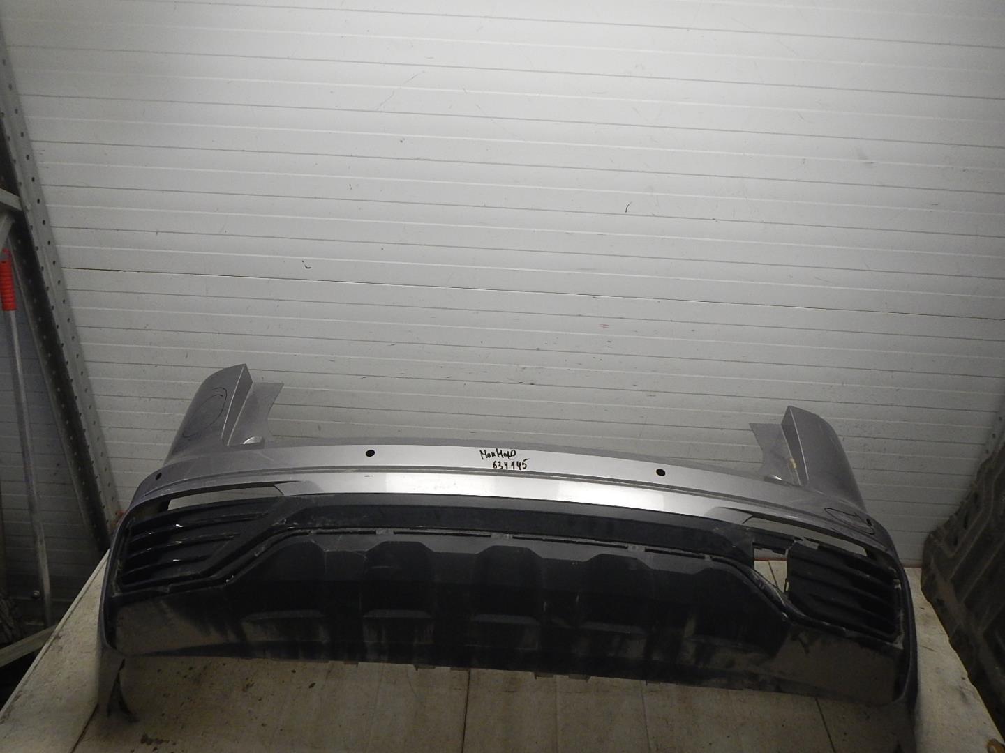 Бампер задний