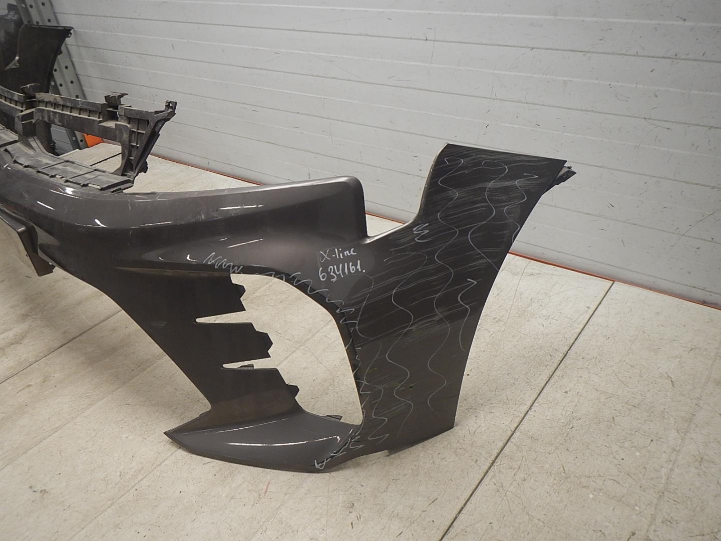 Бампер передний