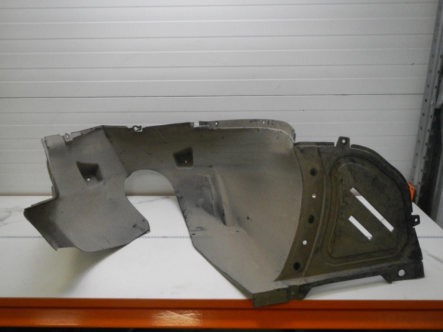 Локер передний правый