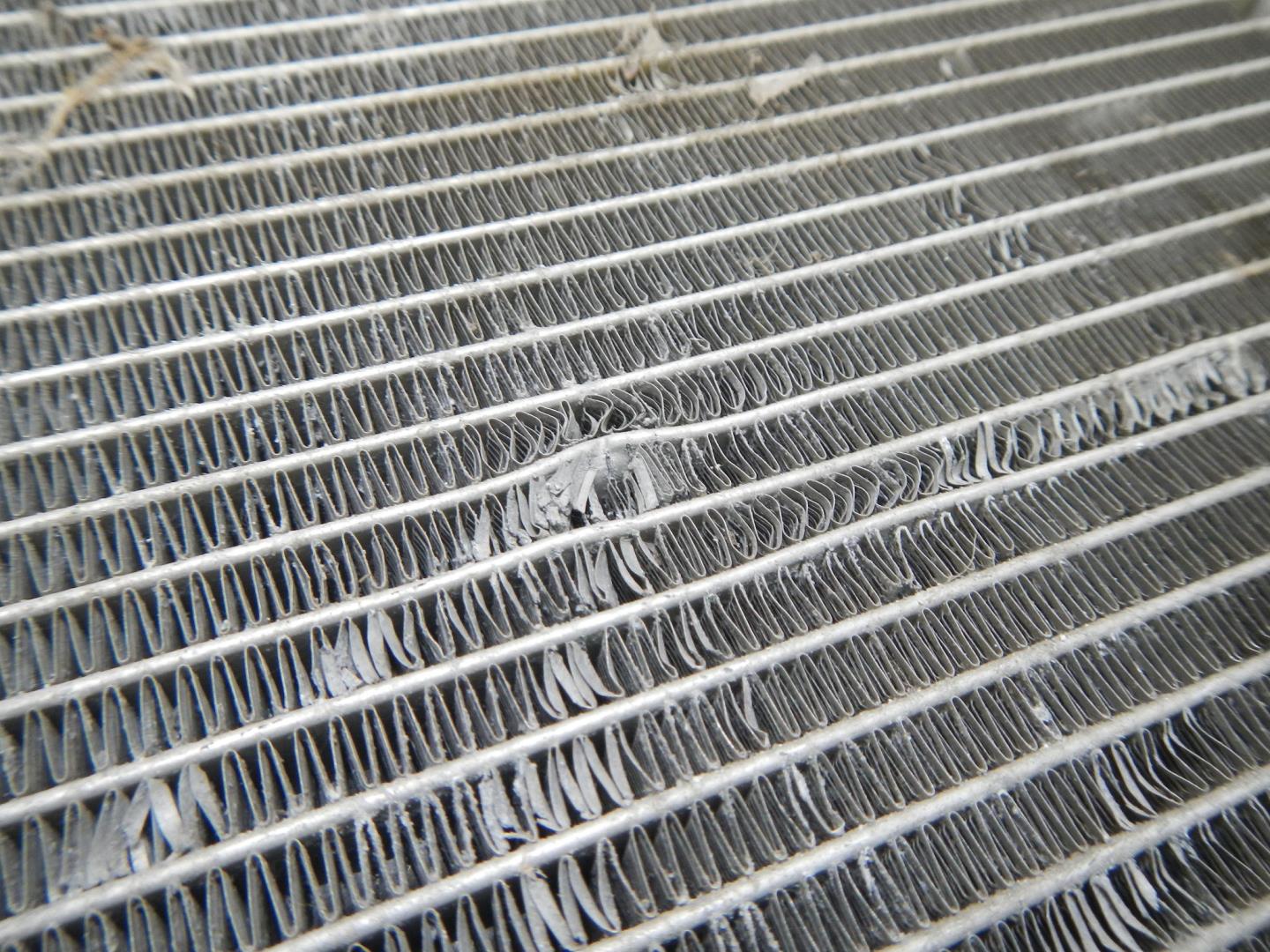 Радиатор кондиционера / конденсер