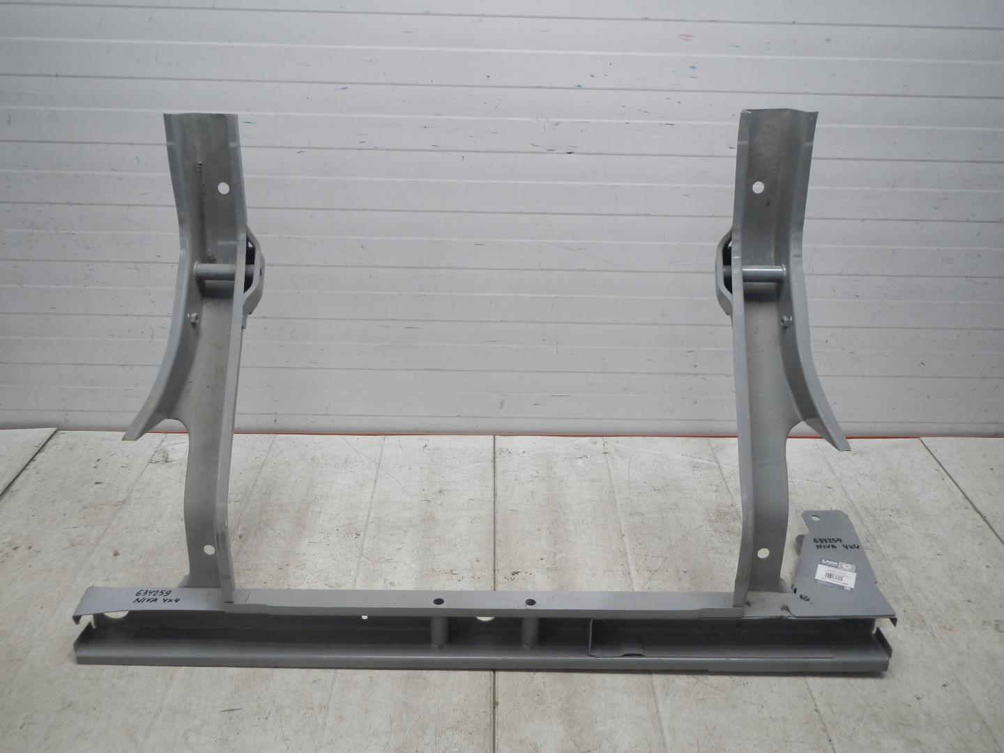 Кузовной элемент