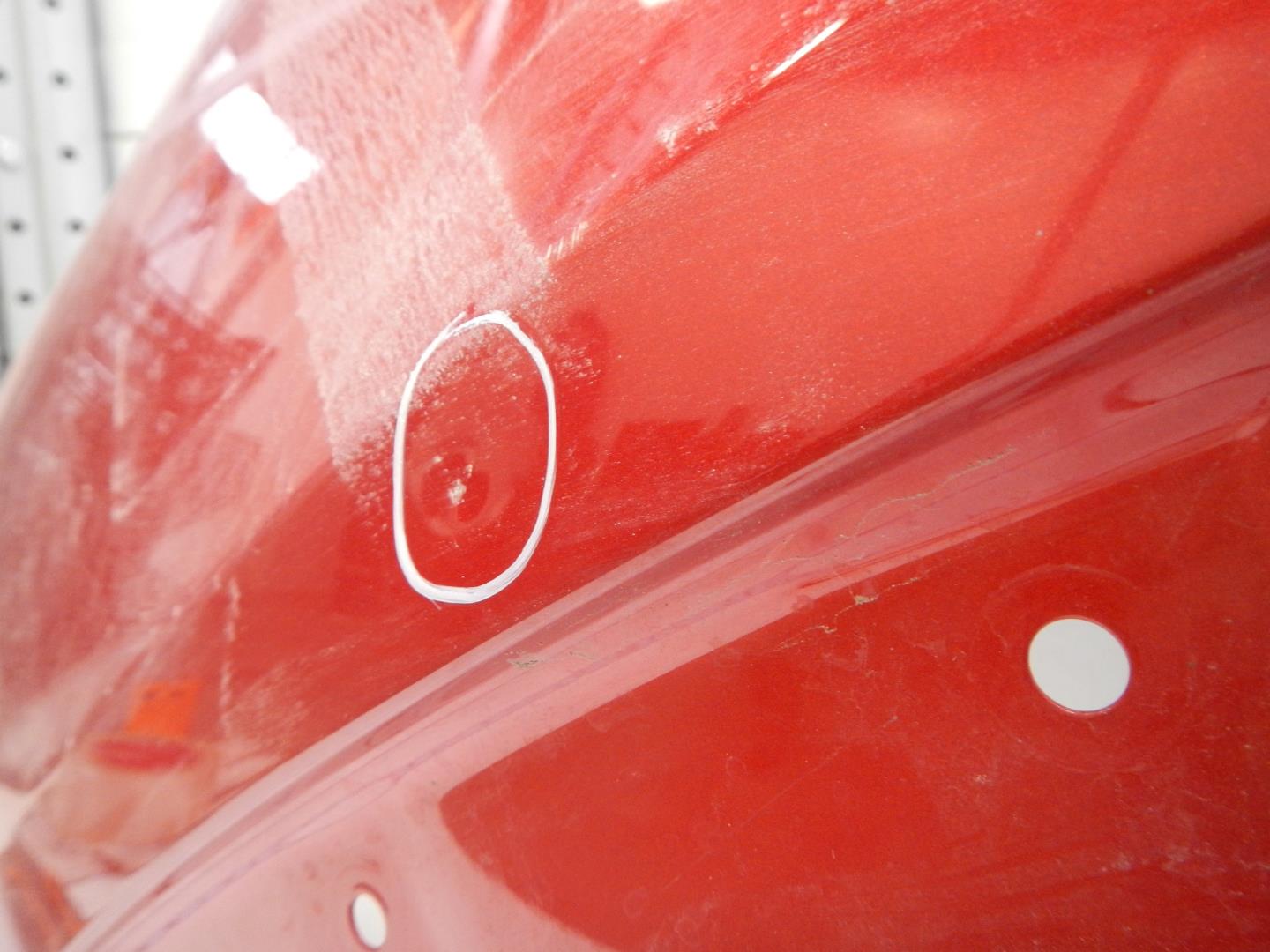 Крыло переднее левое