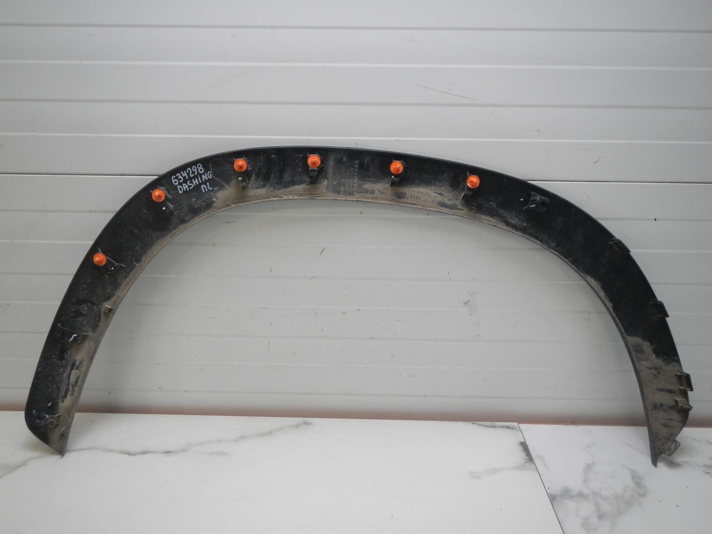 Накладка на крыло