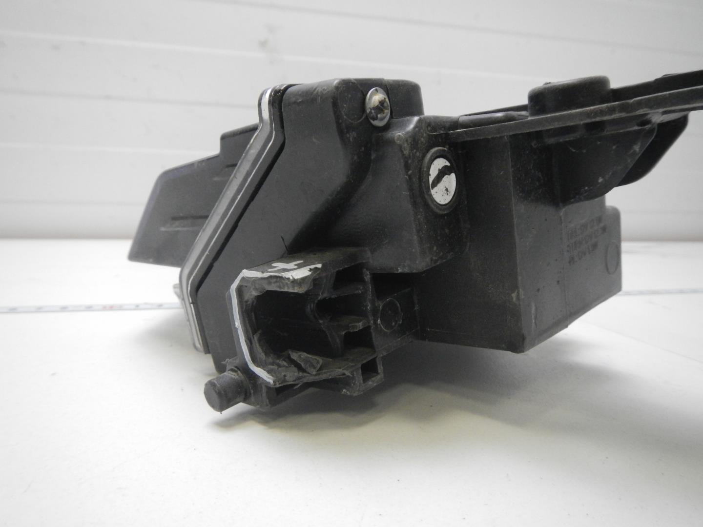 Фара дневного света левая (ходовые огни)