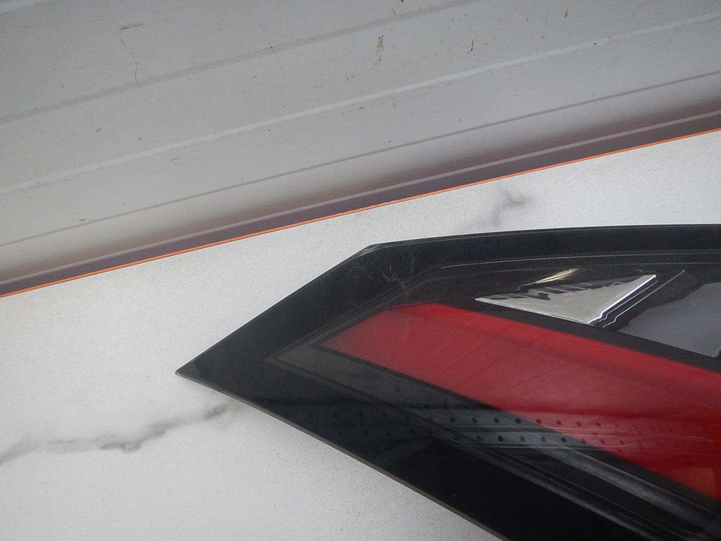 Фонарь задний левый