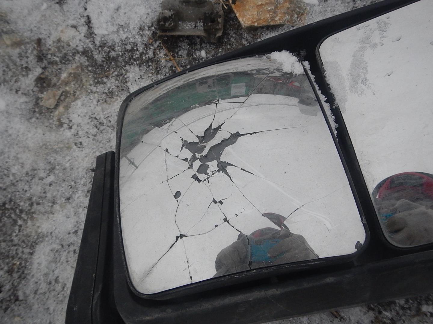 Зеркало левое электрическое