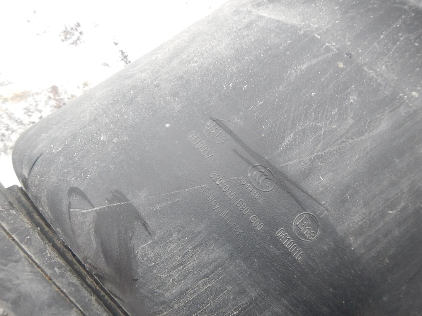 Зеркало левое электрическое