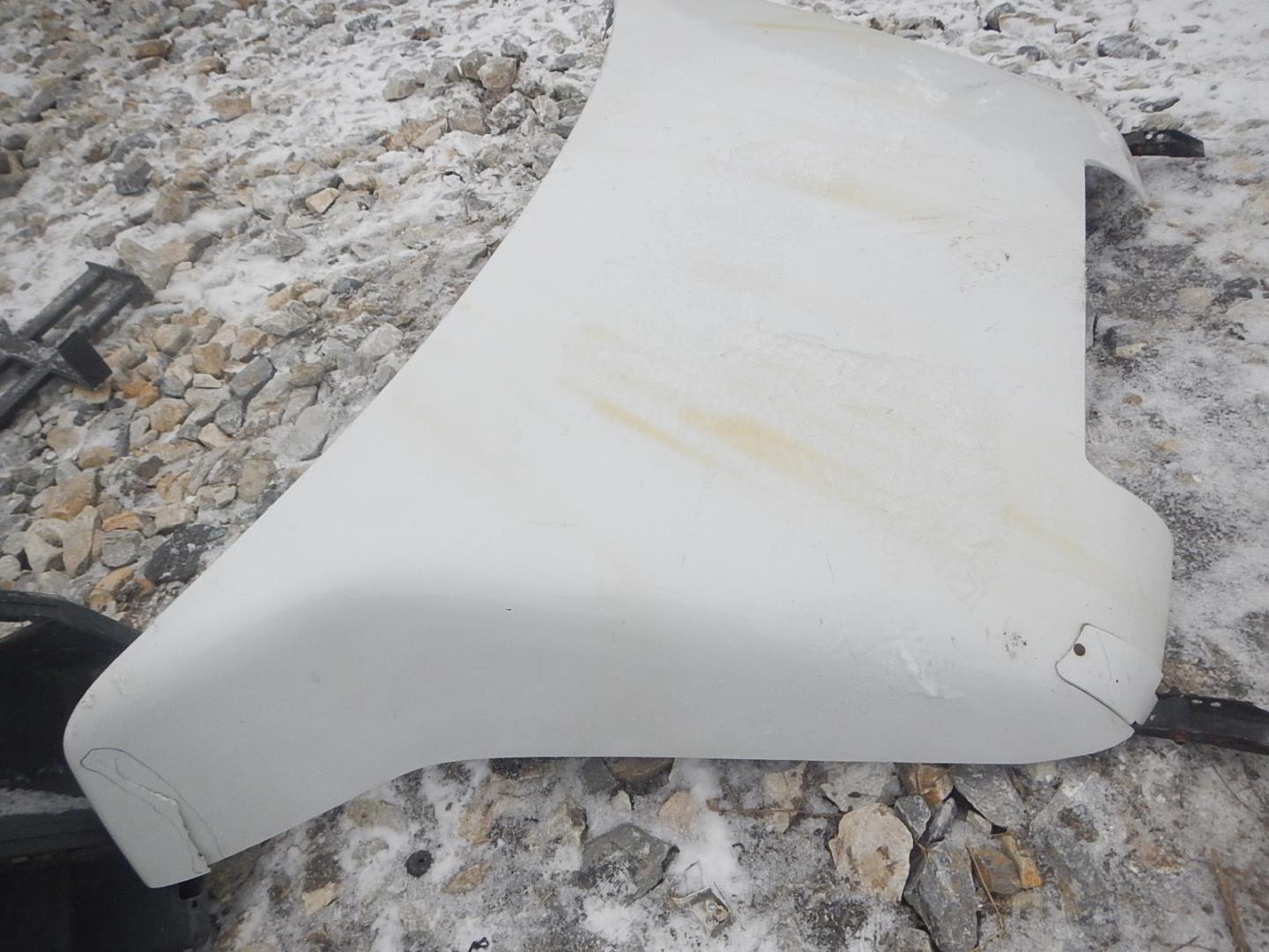 Спойлер (дефлектор) крышки багажника