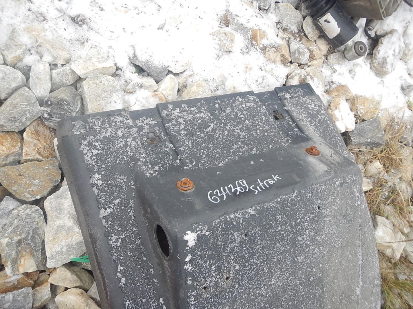 Крыло заднее левое