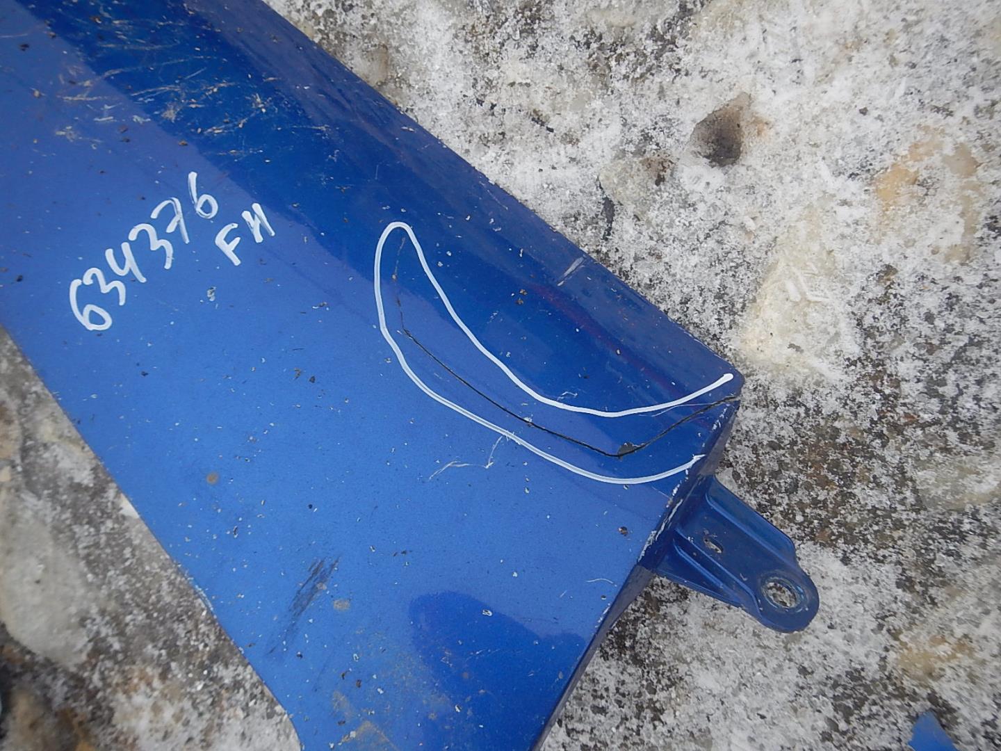 Накладка переднего бампера левая