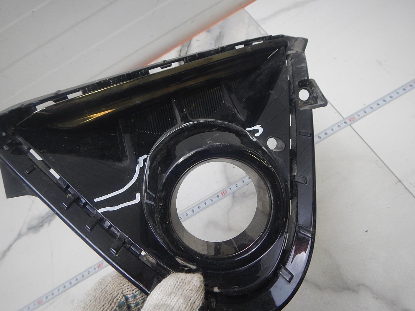 Решетка в бампер левая