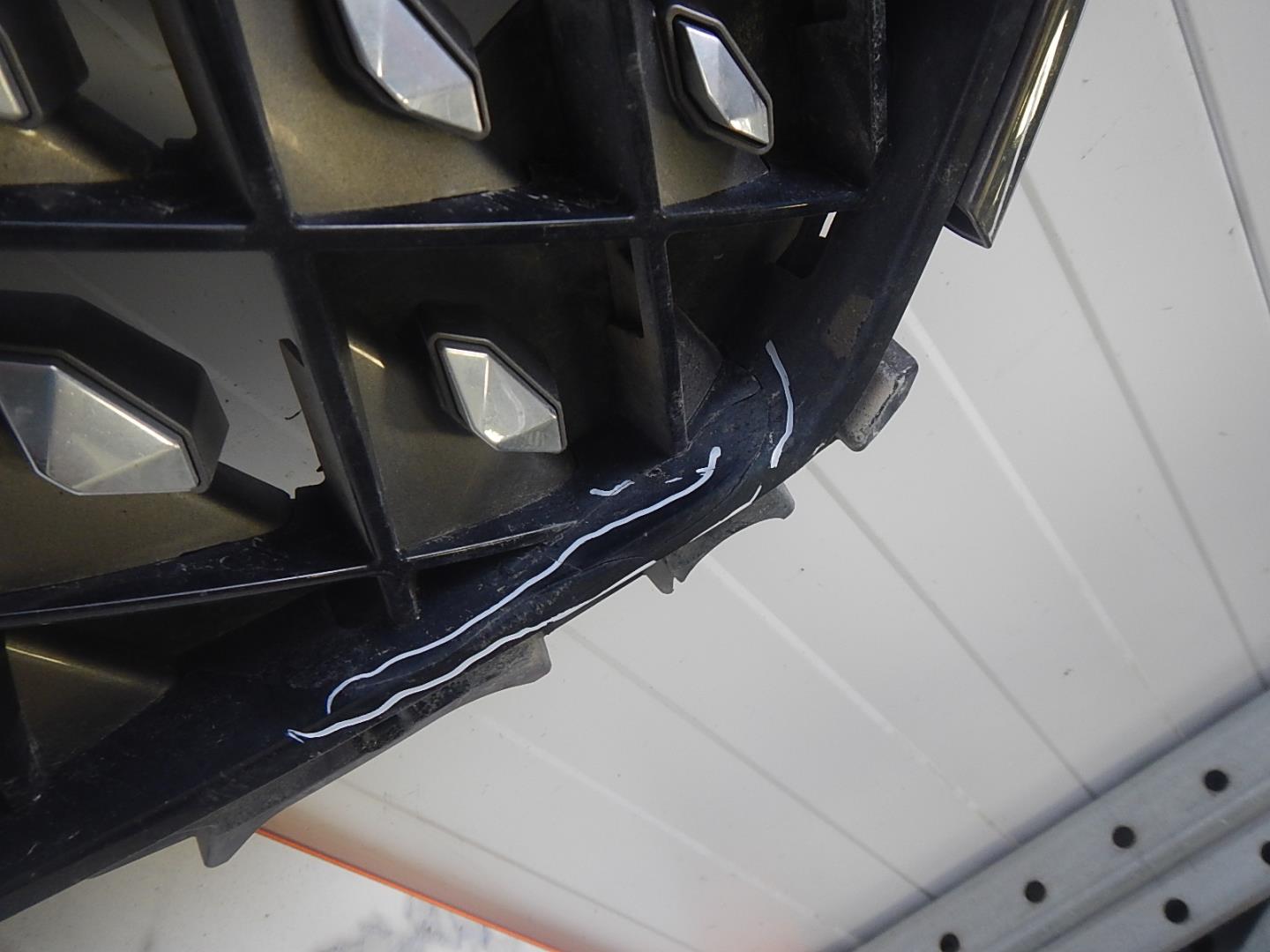 Решетка радиатора