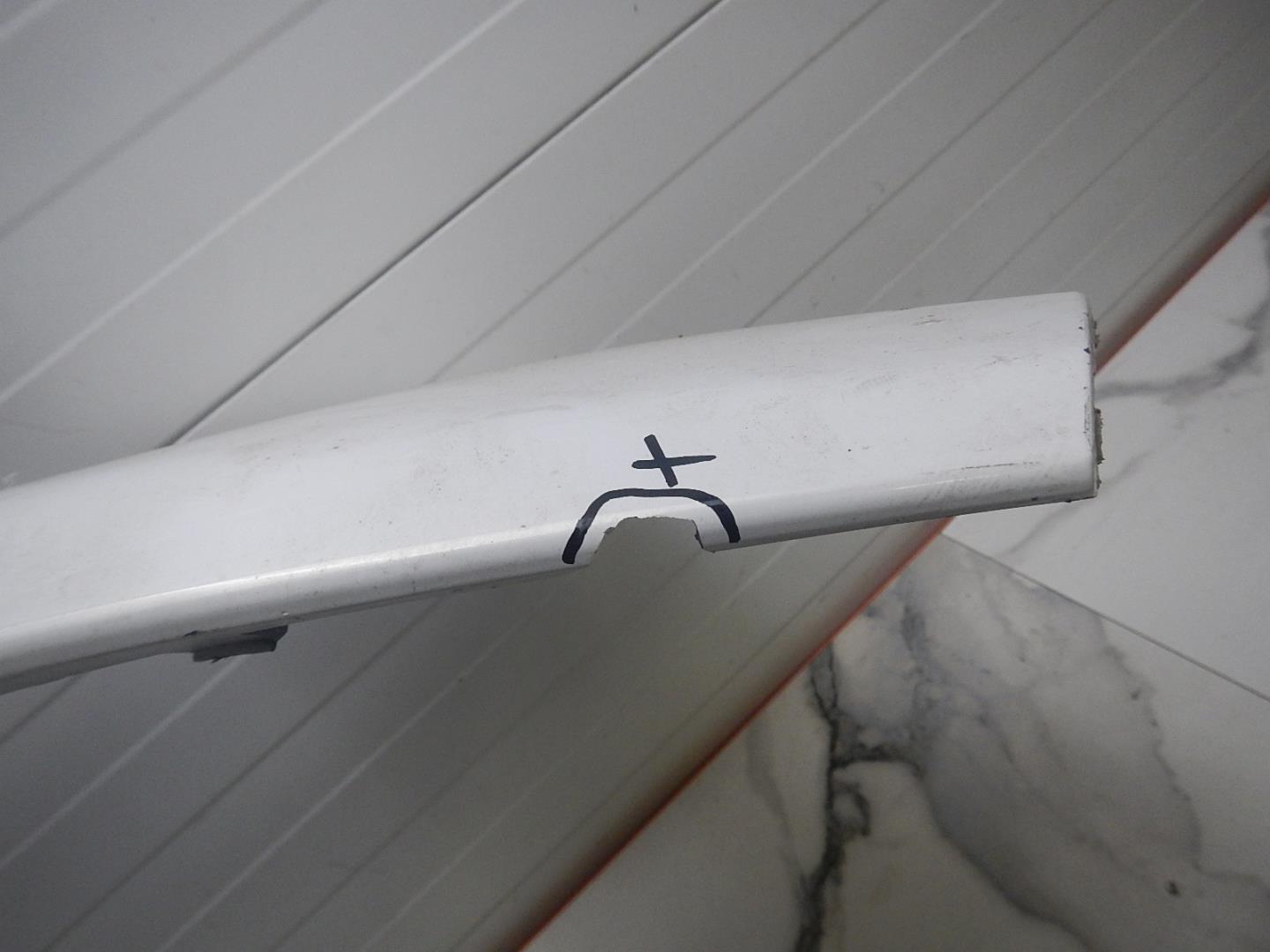 Накладка переднего бампера левая