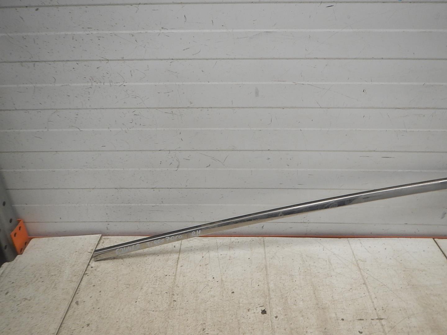 Молдинг крыши правый