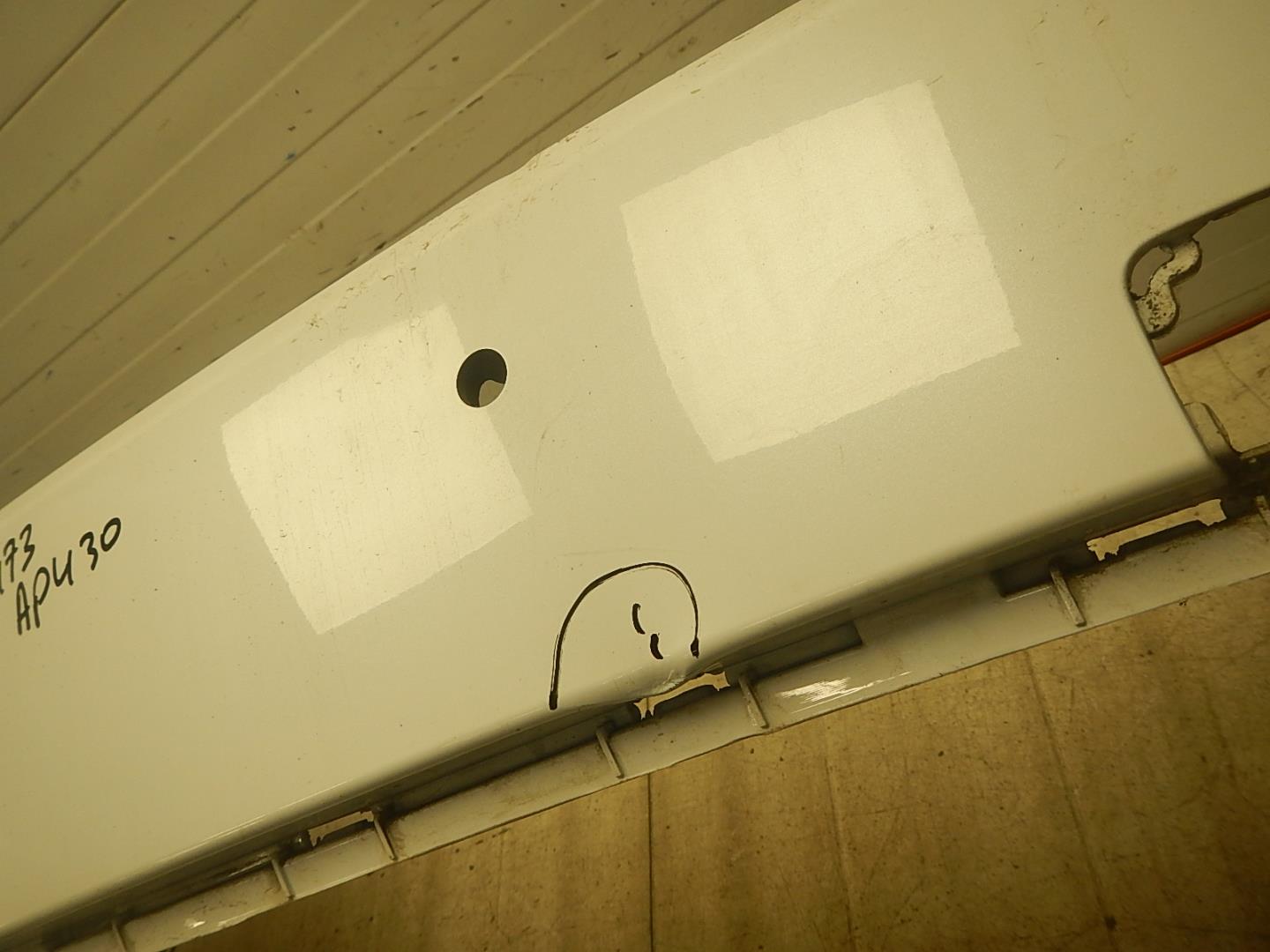 Бампер задний