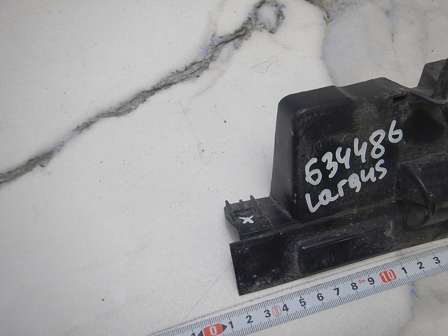 Кронштейн радиатора