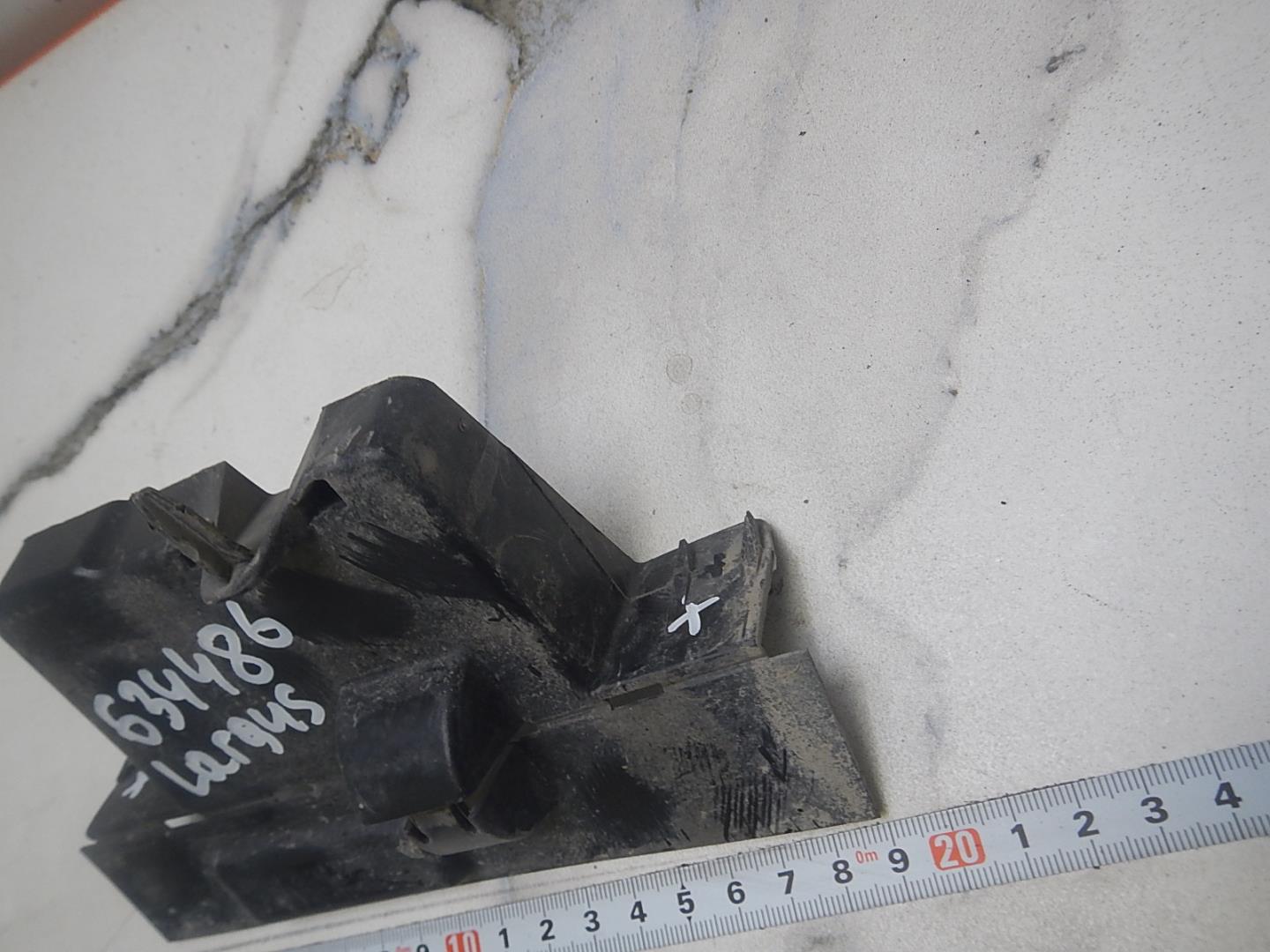 Кронштейн радиатора