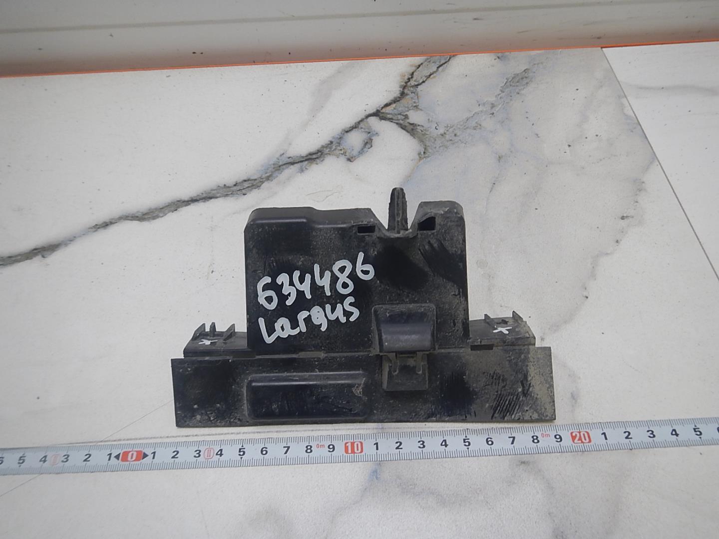 Кронштейн радиатора