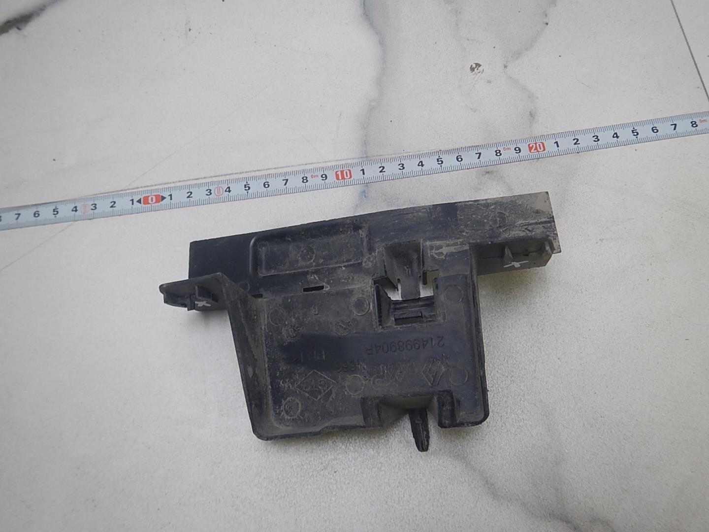 Кронштейн радиатора