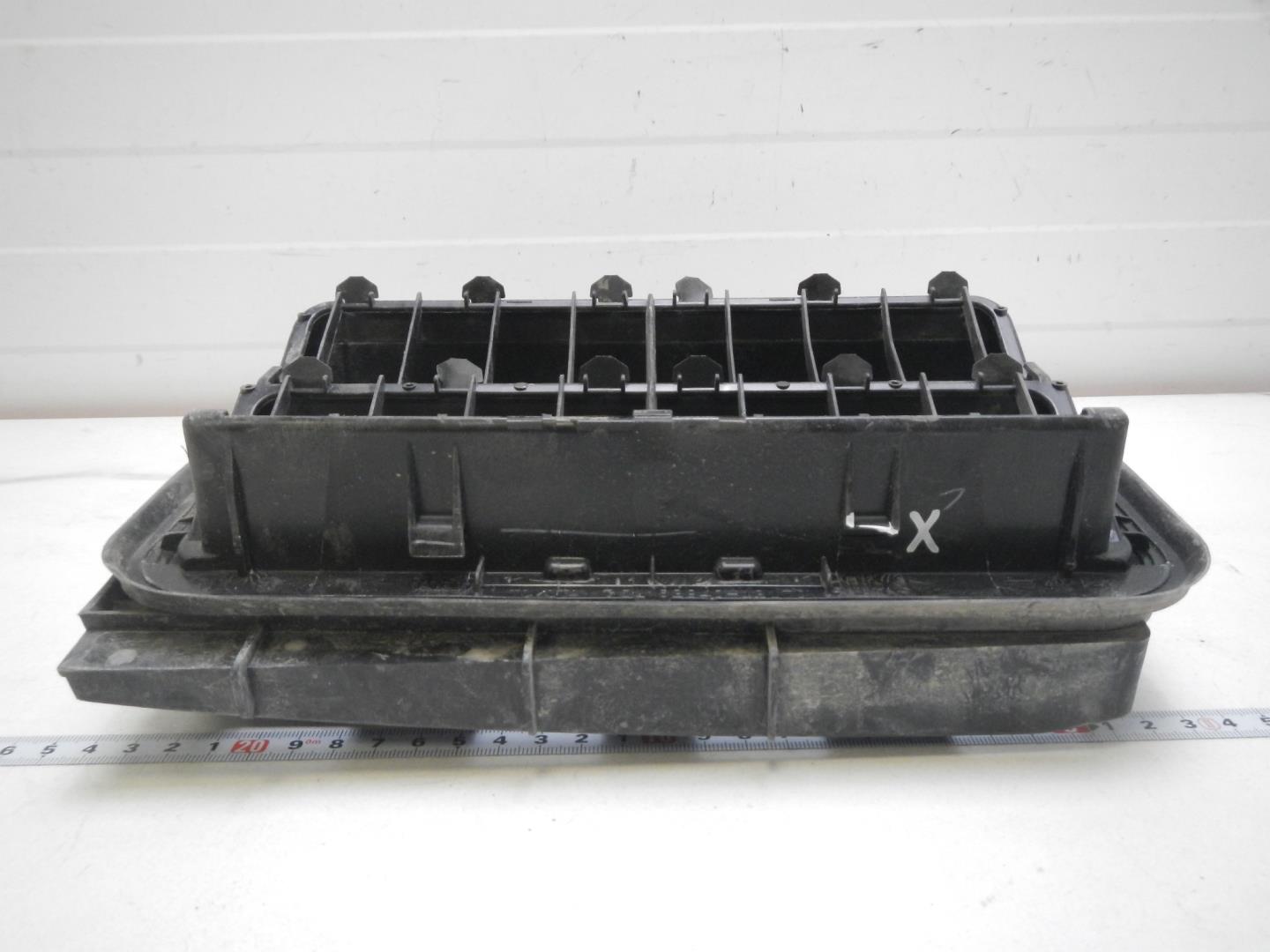 Решетка вентиляционная