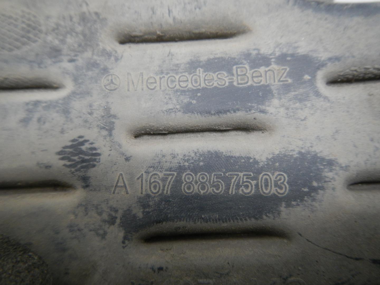 Решетка в бампер правая