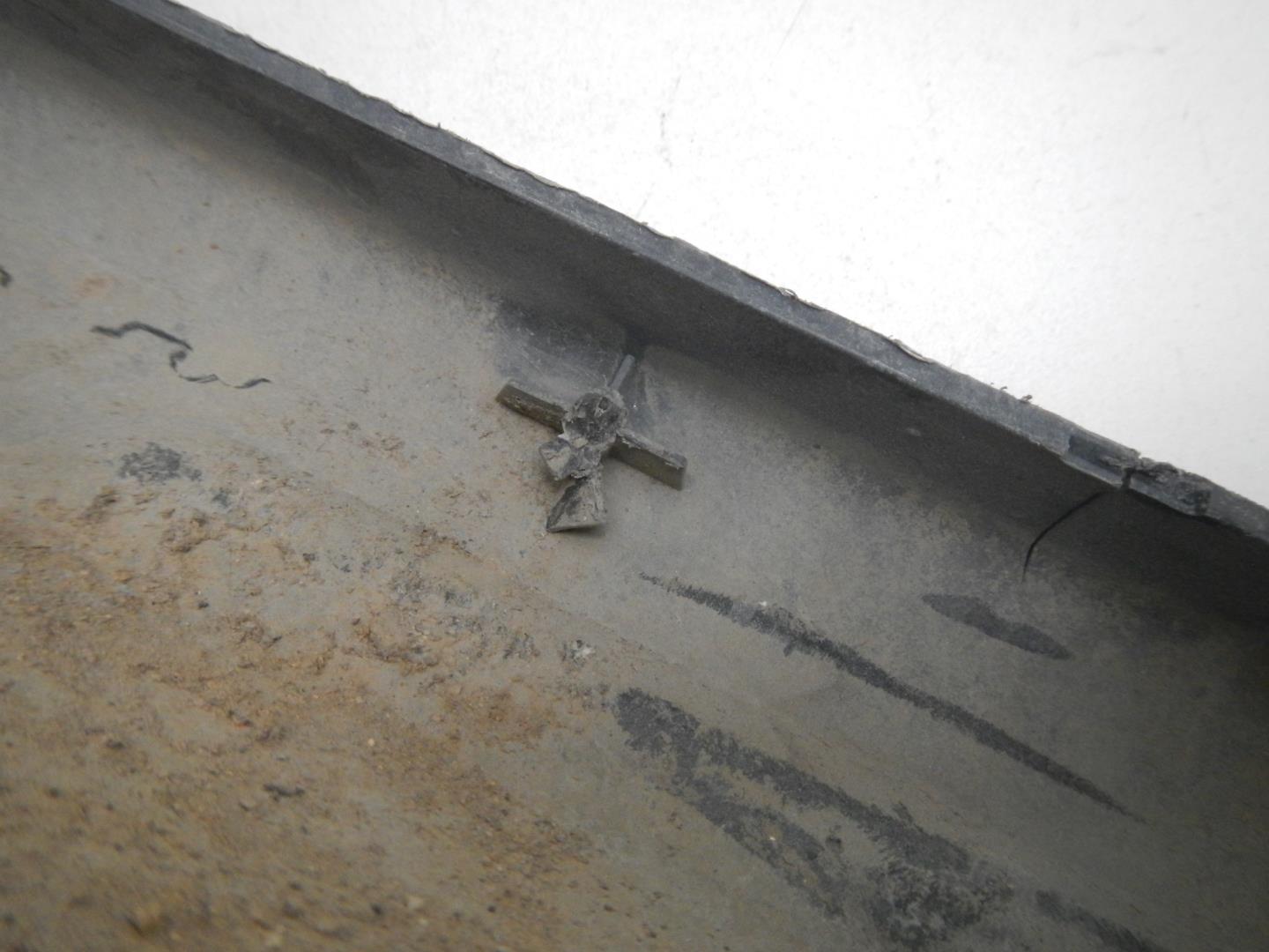 Накладка переднего бампера