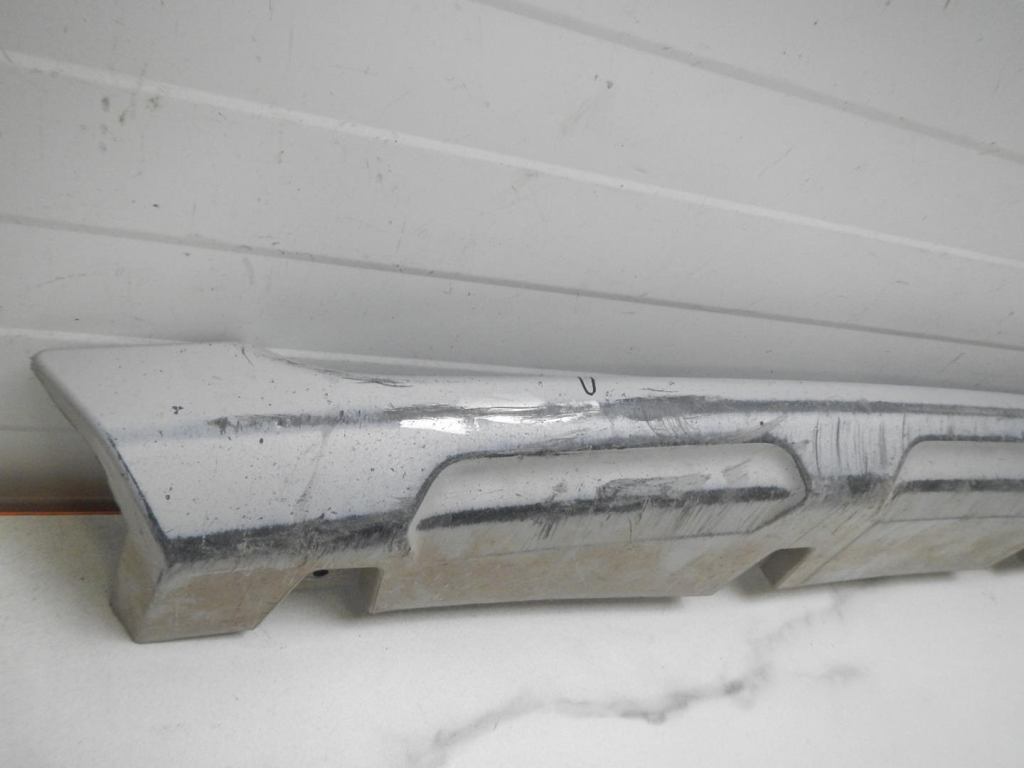 Накладка переднего бампера