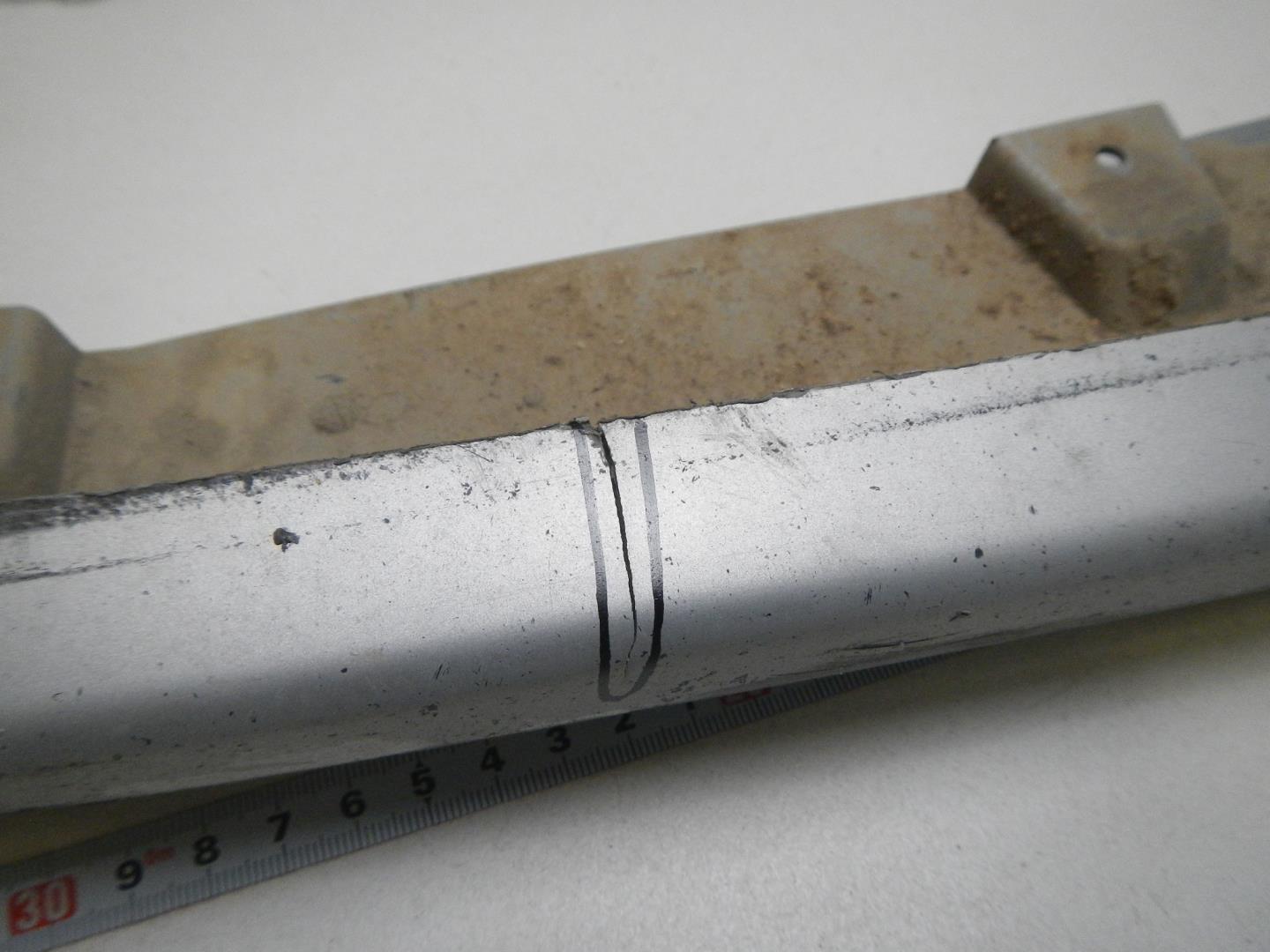 Накладка переднего бампера