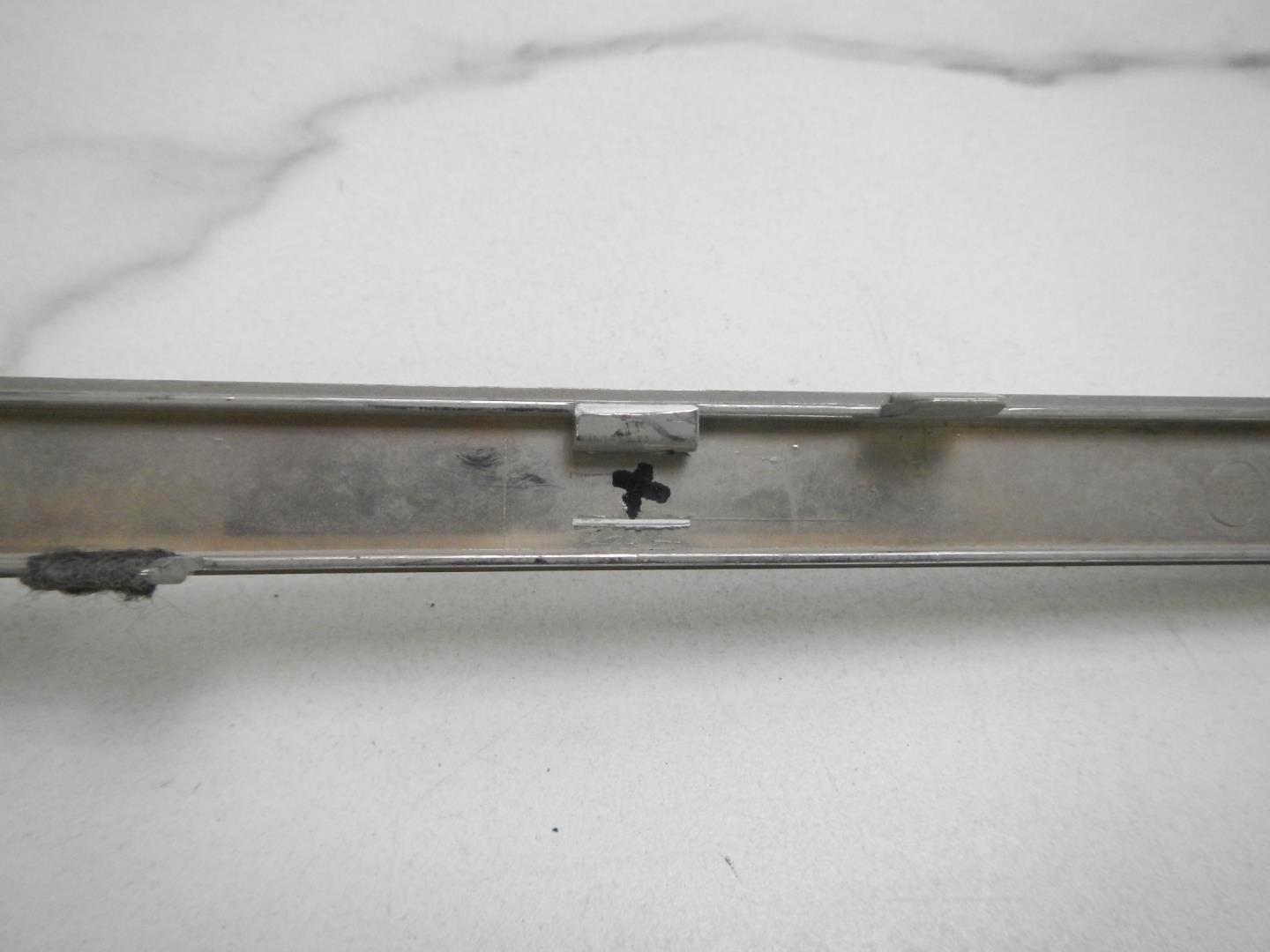 Молдинг заднего бампера